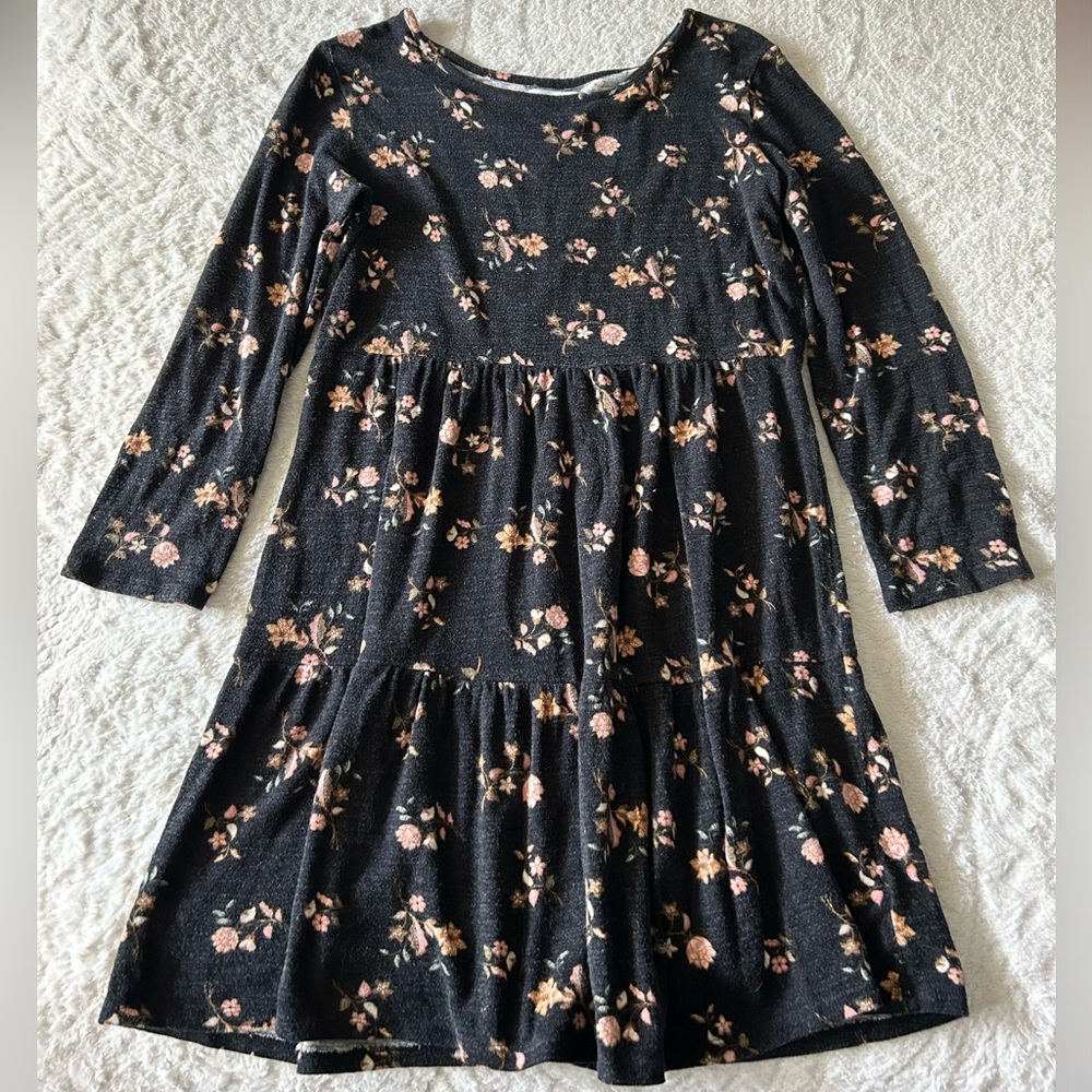 Girl’s fall dress size XXL 18